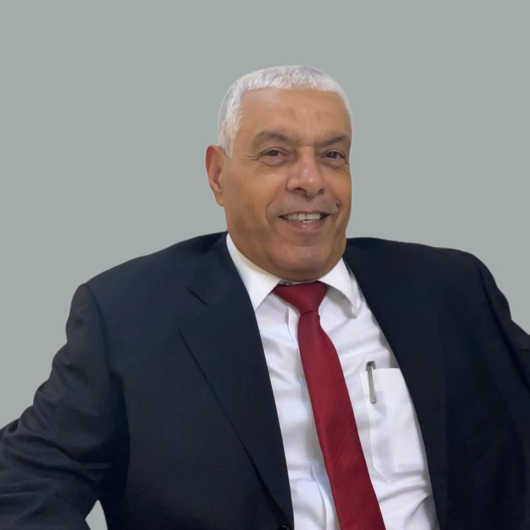 الدكتور نشأت حسونة